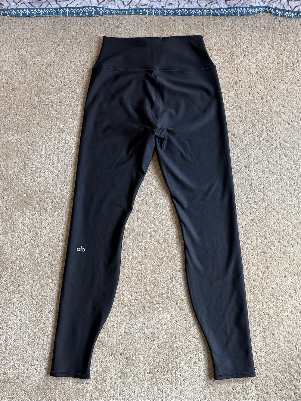 *NWT* ALO Yoga High-Waist Airlift Leggings, Black, Sz L
